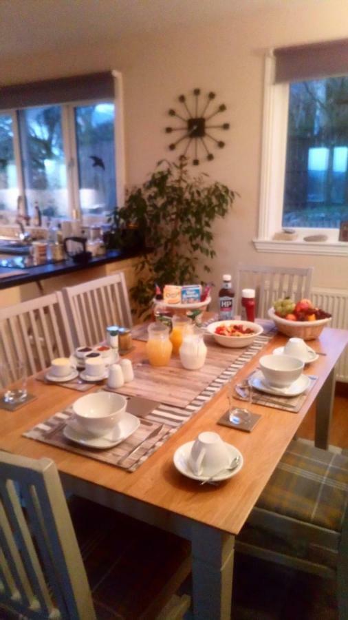 Ivybeth B&B Мофат Екстериор снимка